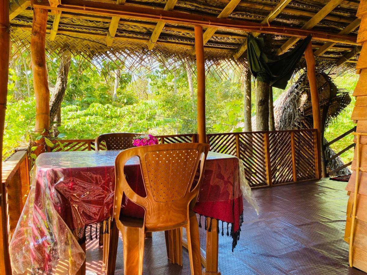 Lion Eco Palace Sigiriya Exterior foto